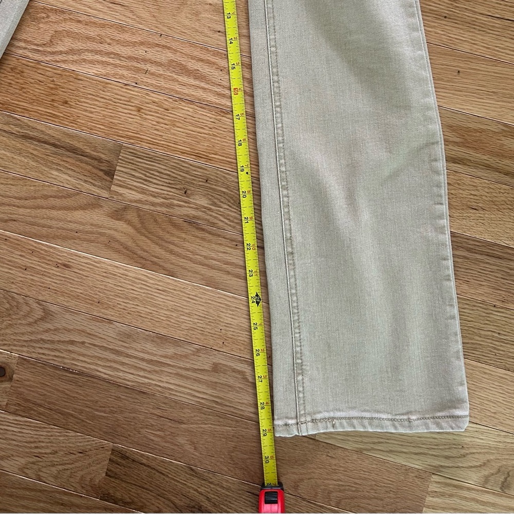 Like new women’s beige/Tan Boot Cut Jeans Size 4 - Picture 4 of 16